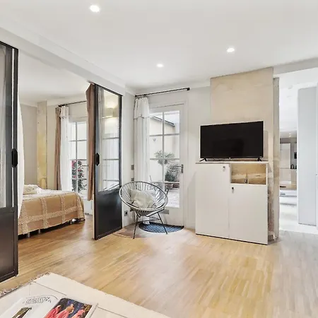 Le Marais & Place Des Vosges - Cityapartmentstay * Paris