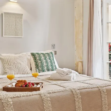Le Marais & Place Des Vosges - Cityapartmentstay * Paris